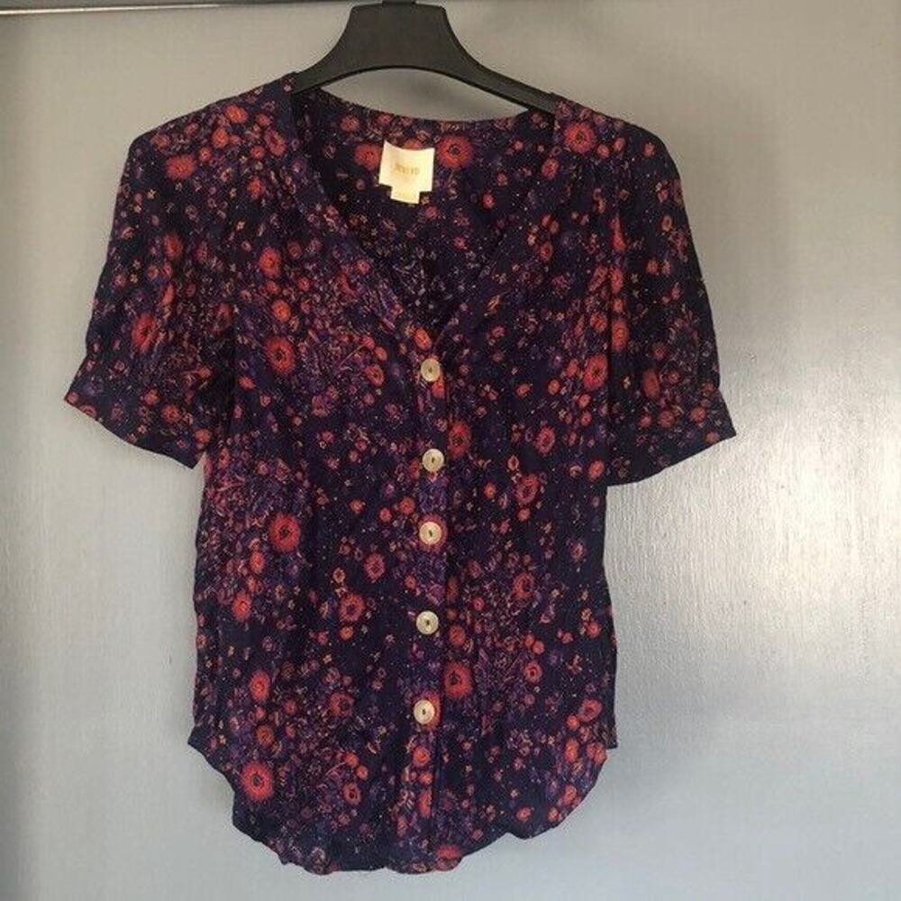 Maeve by Anthropologie Size 0 Blouse Button Front Navy Floral 100% Rayon Boho